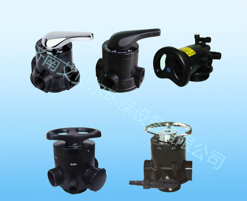 ��(r��n)���y